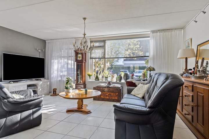 Foto 5 van Debussystraat 31