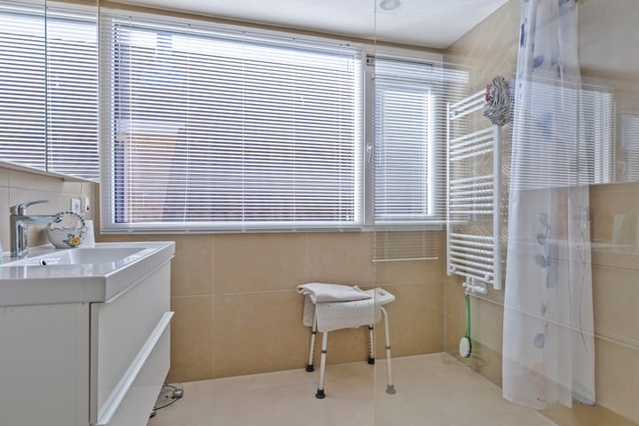 Foto 16 van Debussystraat 31