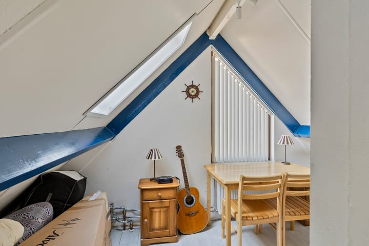 Foto 22 van Debussystraat 31