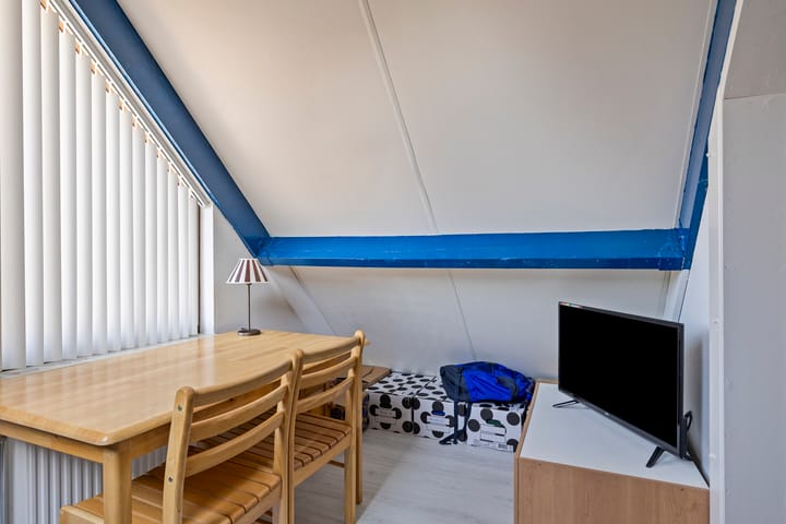 Foto 23 van Debussystraat 31