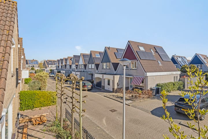 Foto 30 van Debussystraat 31