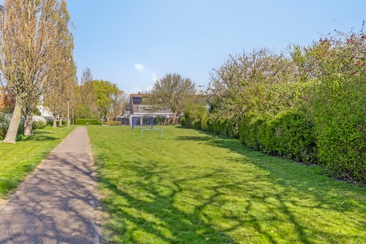 Foto 32 van Debussystraat 31