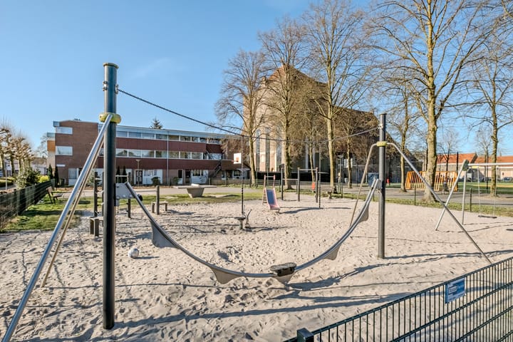 Foto 33 van van der Puttstraat 7