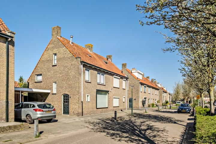 Foto 32 van van der Puttstraat 7