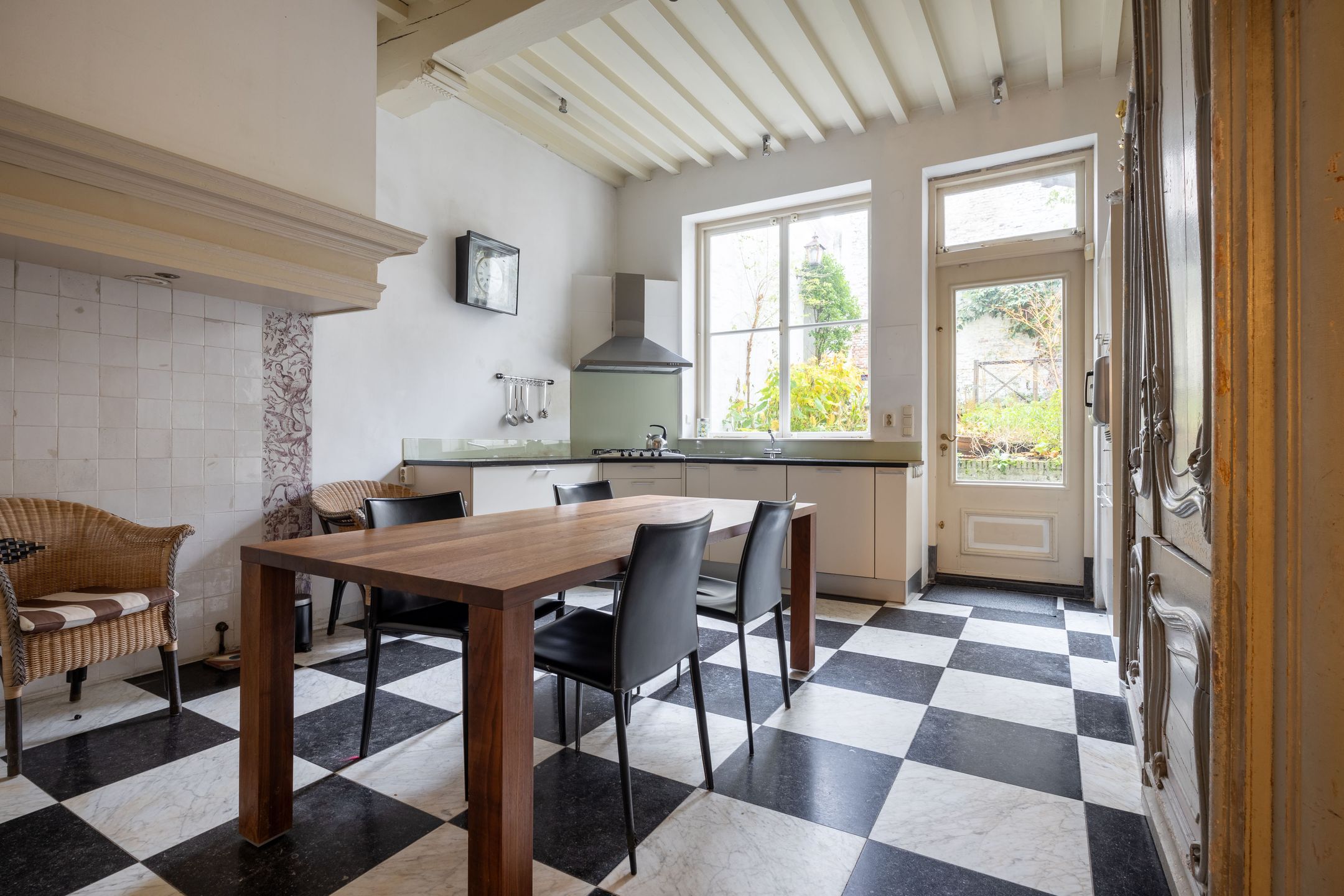 Foto 9 van Wijnstraat 85