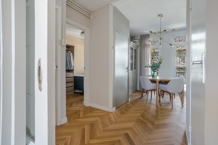 Foto 9 van Bartholomeus Diazstraat 8-3