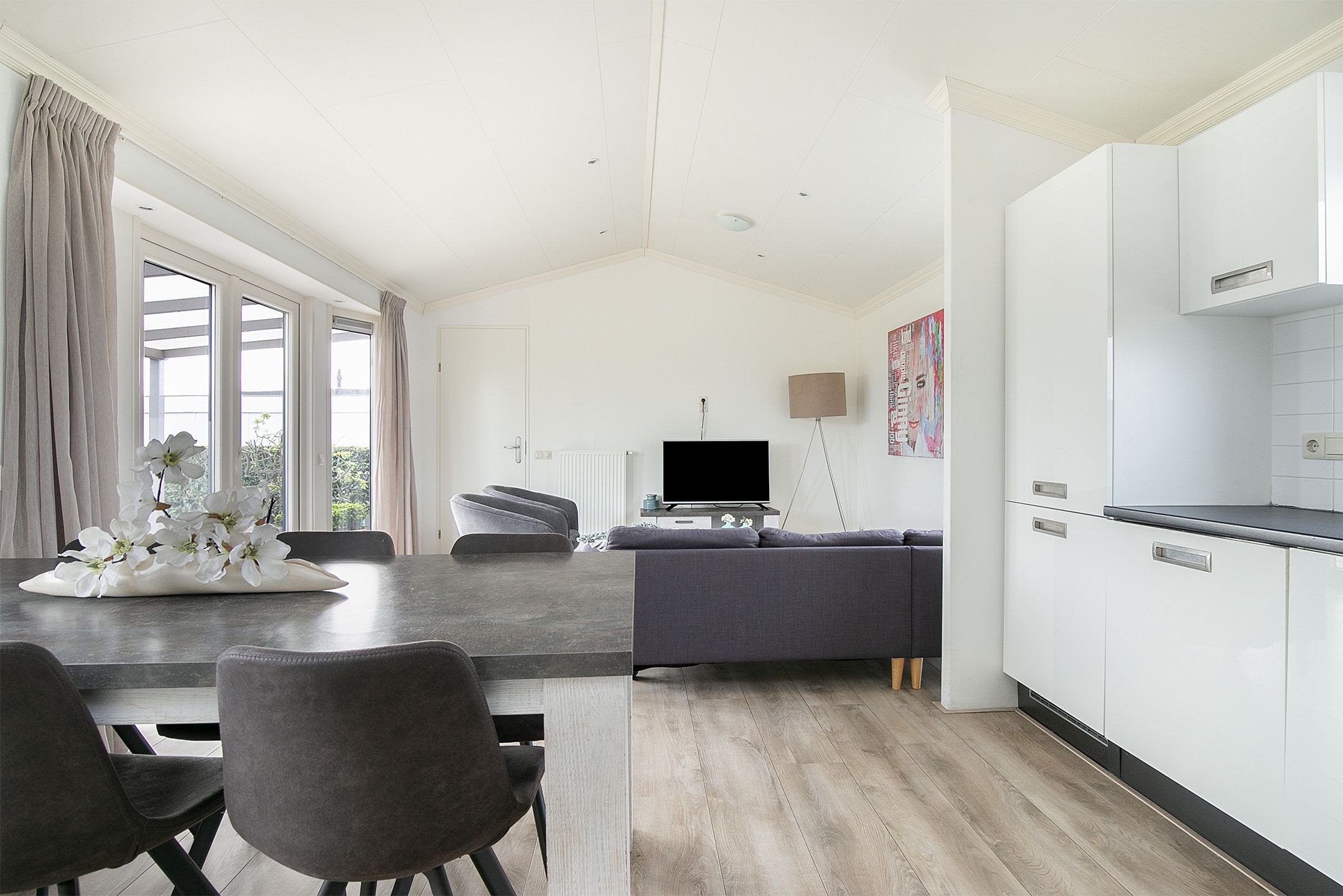 Foto 15 van Rijksstraatweg 186-171