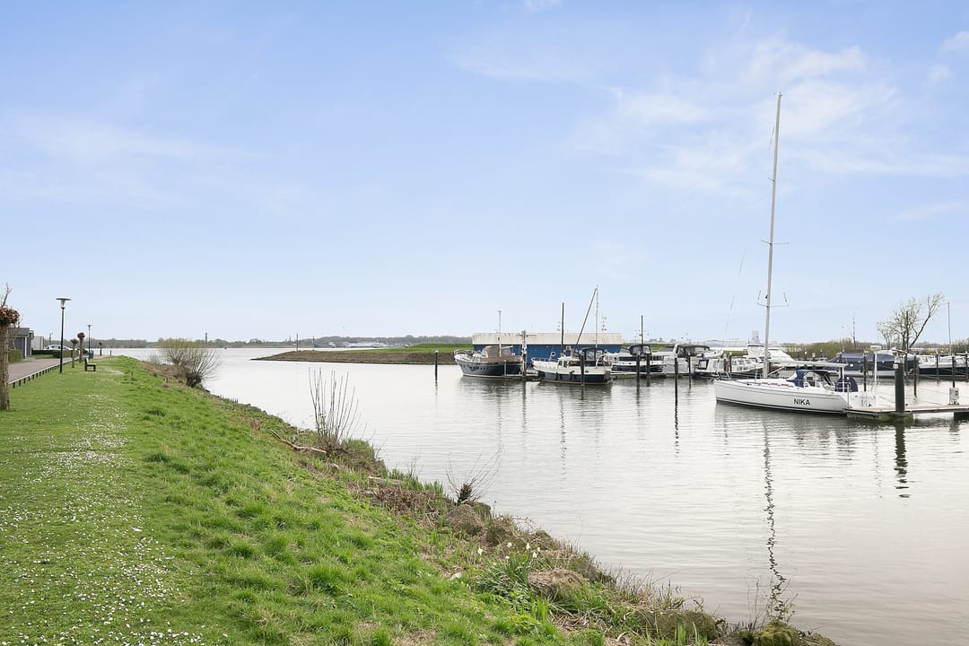 Foto 37 van Rijksstraatweg 186-171