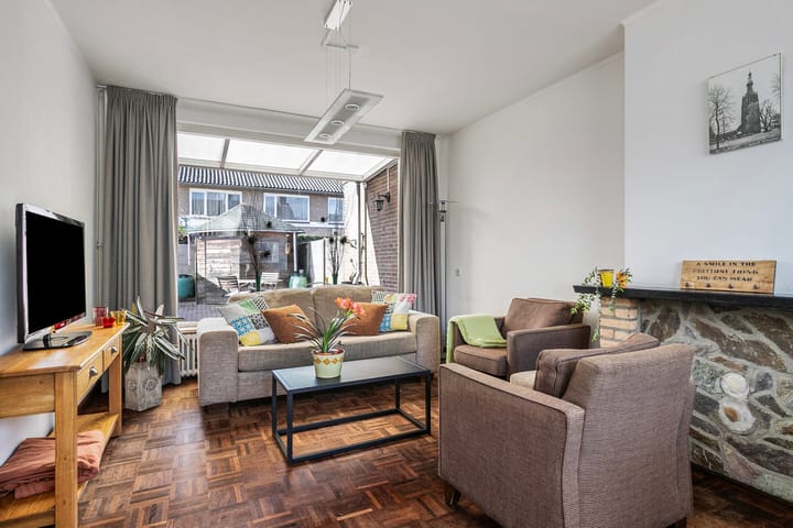 Foto 6 van Schoolstraat 17