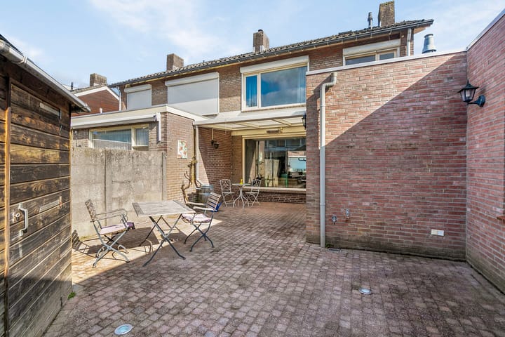 Foto 36 van Schoolstraat 17