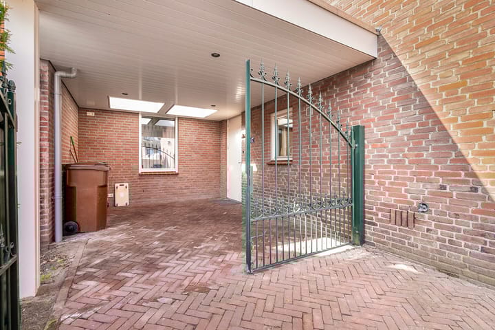 Foto 37 van Schoolstraat 17