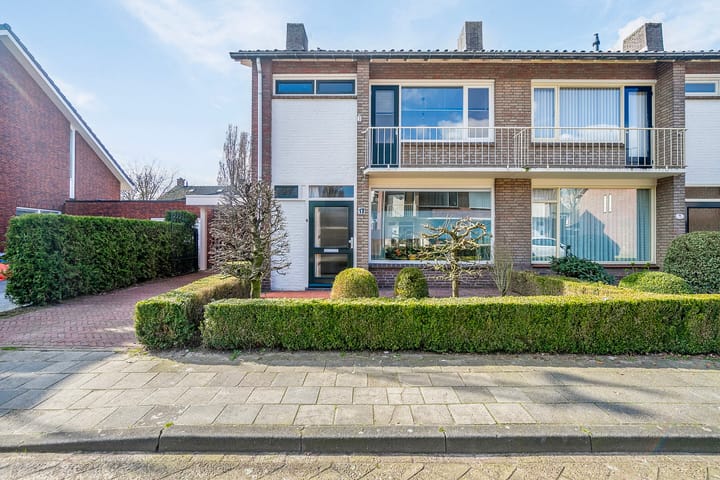 Foto 39 van Schoolstraat 17