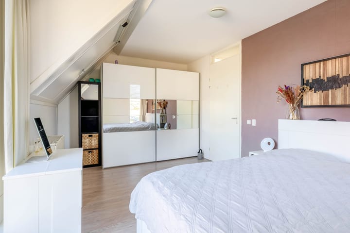 Foto 22 van Grateastraat 45