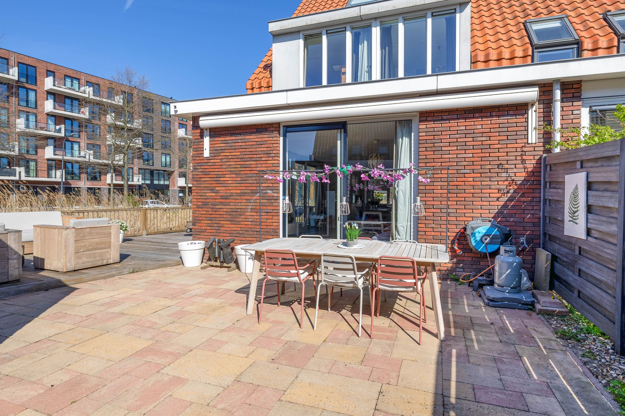 Foto 39 van Grateastraat 45