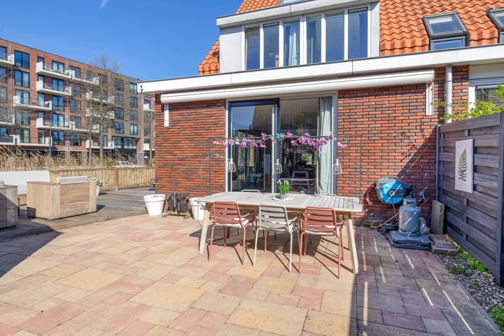 Foto 39 van Grateastraat 45