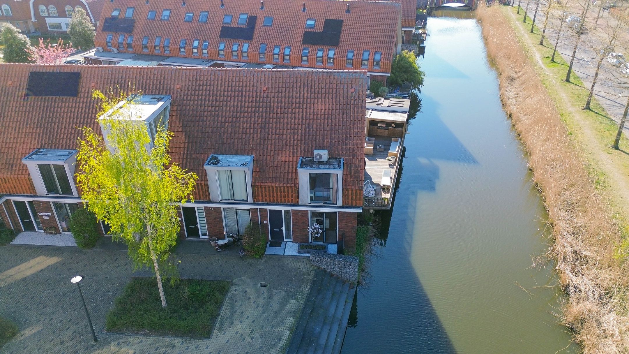 Foto 51 van Grateastraat 45