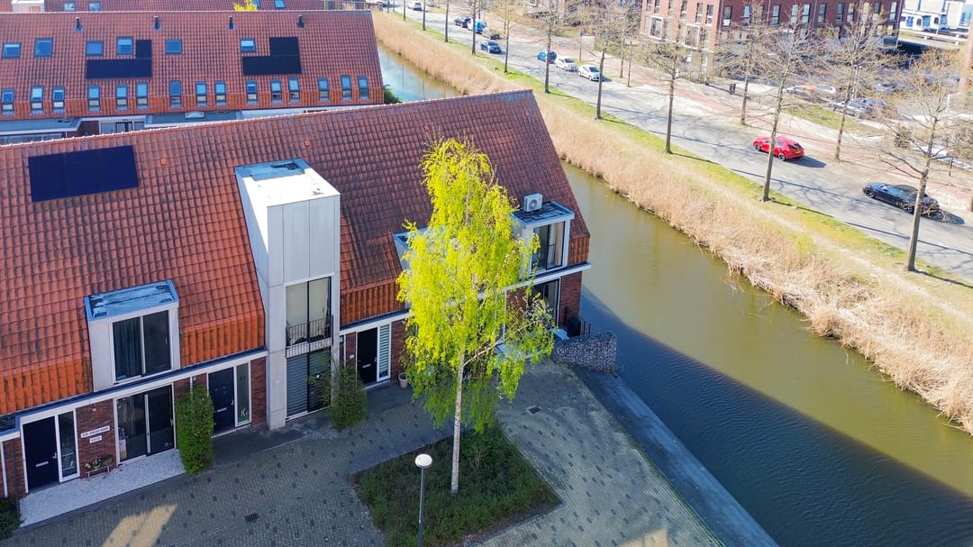 Foto 52 van Grateastraat 45