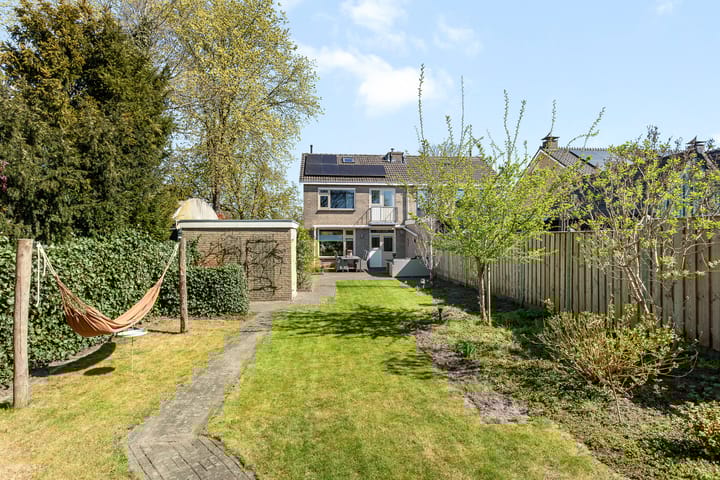 Photo 2 of Zandsteeg 2