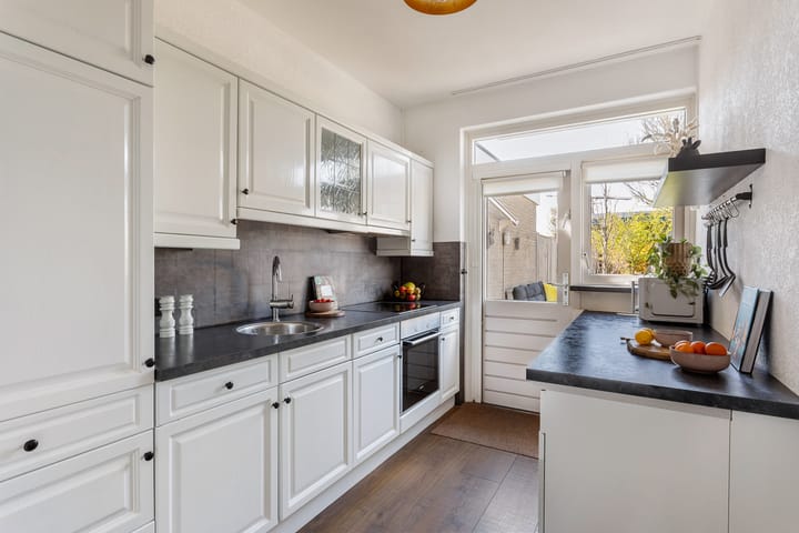 Photo 7 of Zandsteeg 2