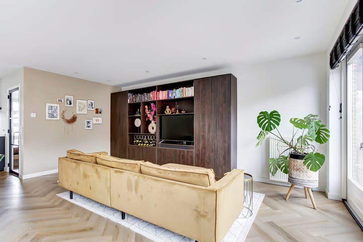 Foto 5 van Meester Pluimhof 21