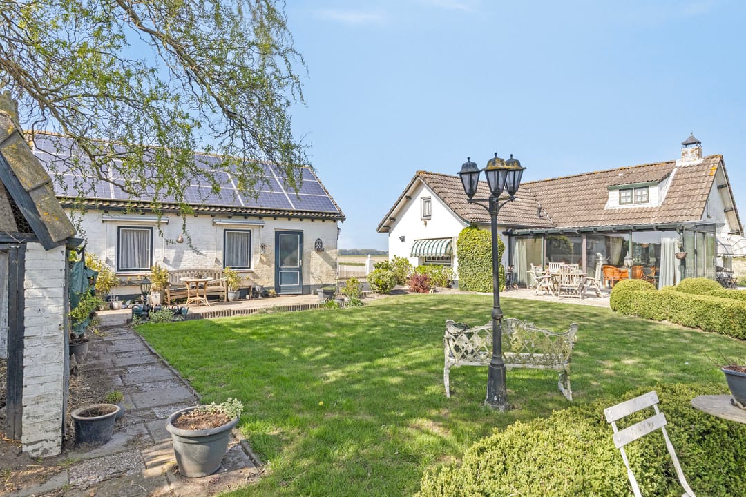 Photo 2 of Staalsweg 1