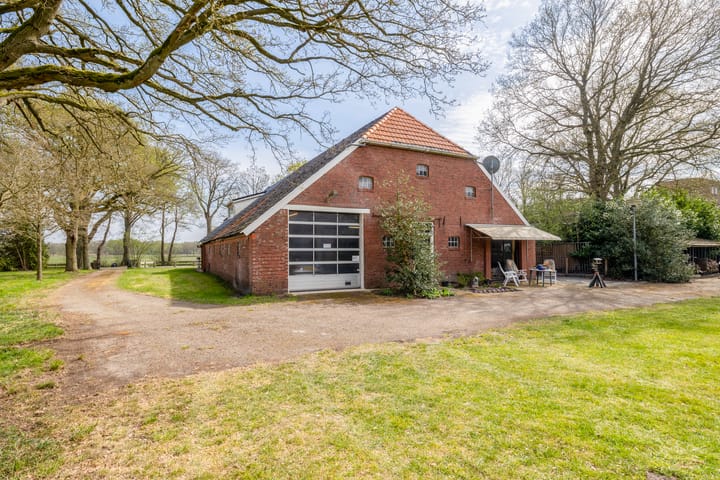 Foto 41 van Ter Apelerstraat 12