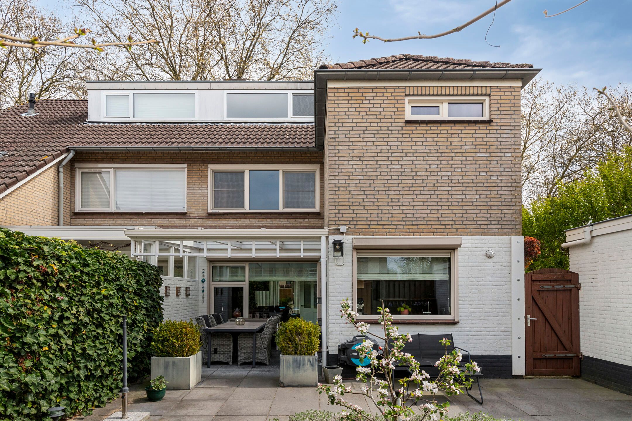 Foto 30 van J. F. Kennedylaan 3