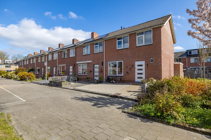 Foto 13 van Radiumstraat 41