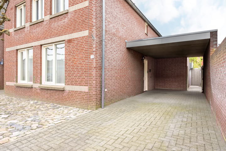 Photo 4 of Kuiperhof 13