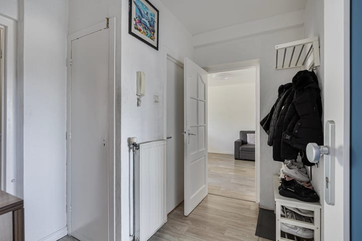 Foto 5 van Poelenburg 419