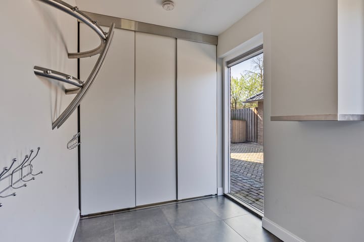 Foto 14 van van Heekstraat 43