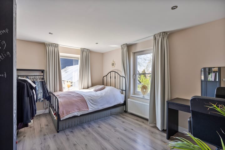 Foto 28 van van Heekstraat 43