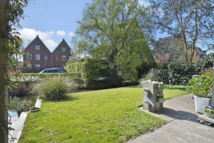 Foto 18 van Gentiaan 47