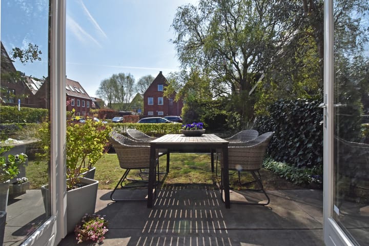 Foto 25 van Gentiaan 47