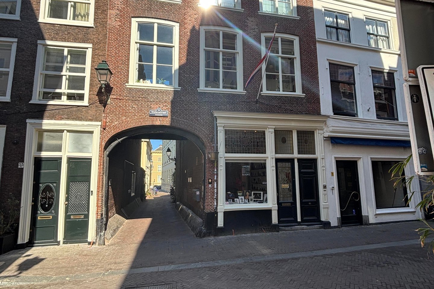 View photo 1 of Molenstraat 25