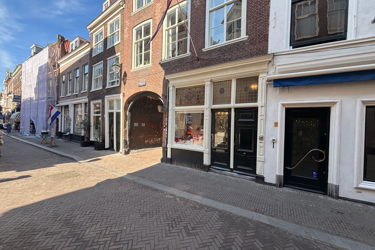 View photo 4 of Molenstraat 25
