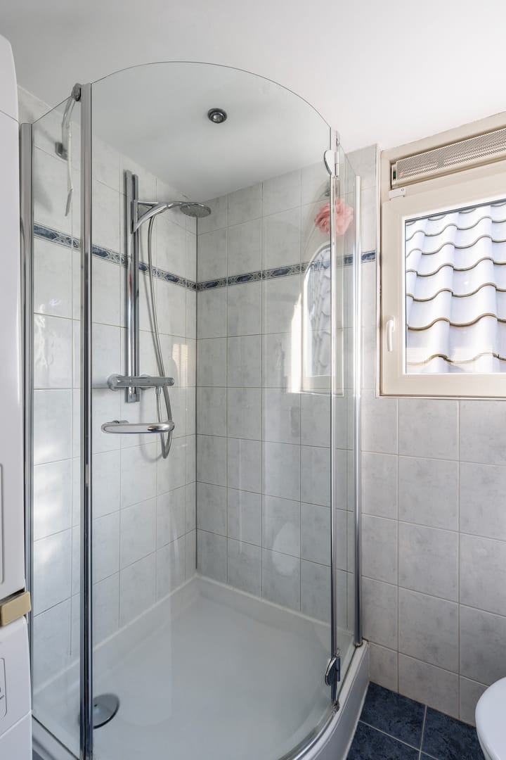 Foto 34 van Arnold Hoogvlietstraat 81