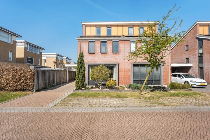 Foto 5 van Breitnerstraat 2