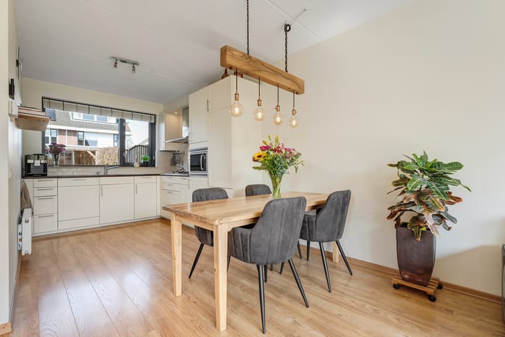 Foto 10 van Breitnerstraat 2