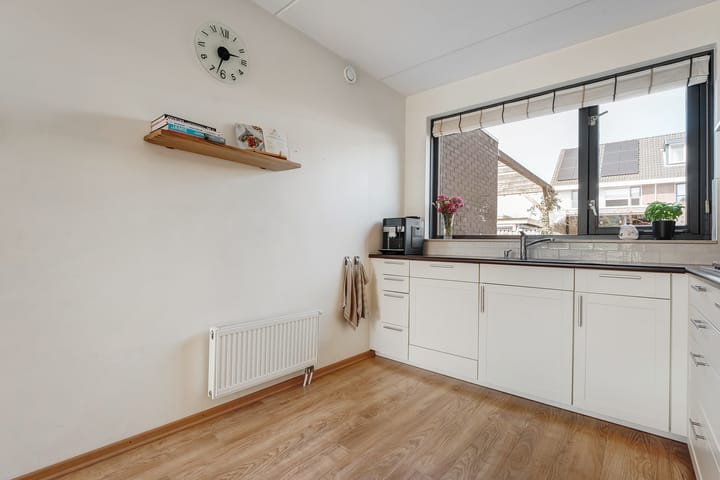 Foto 13 van Breitnerstraat 2