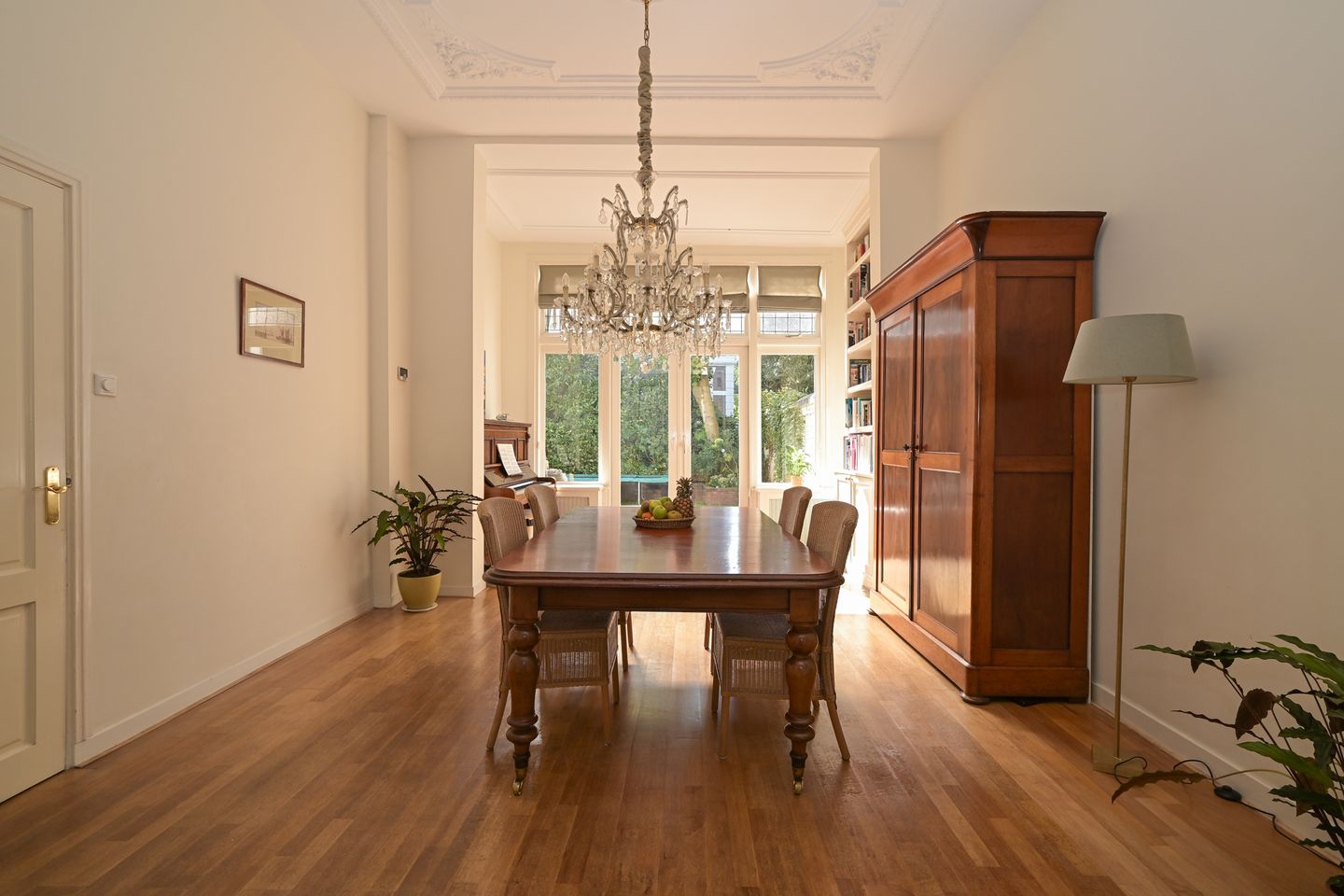 Foto 14 van Van Lennepweg 6