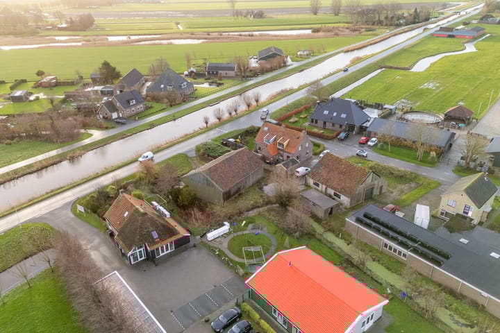 Photo 14 of Ooievaarsweg