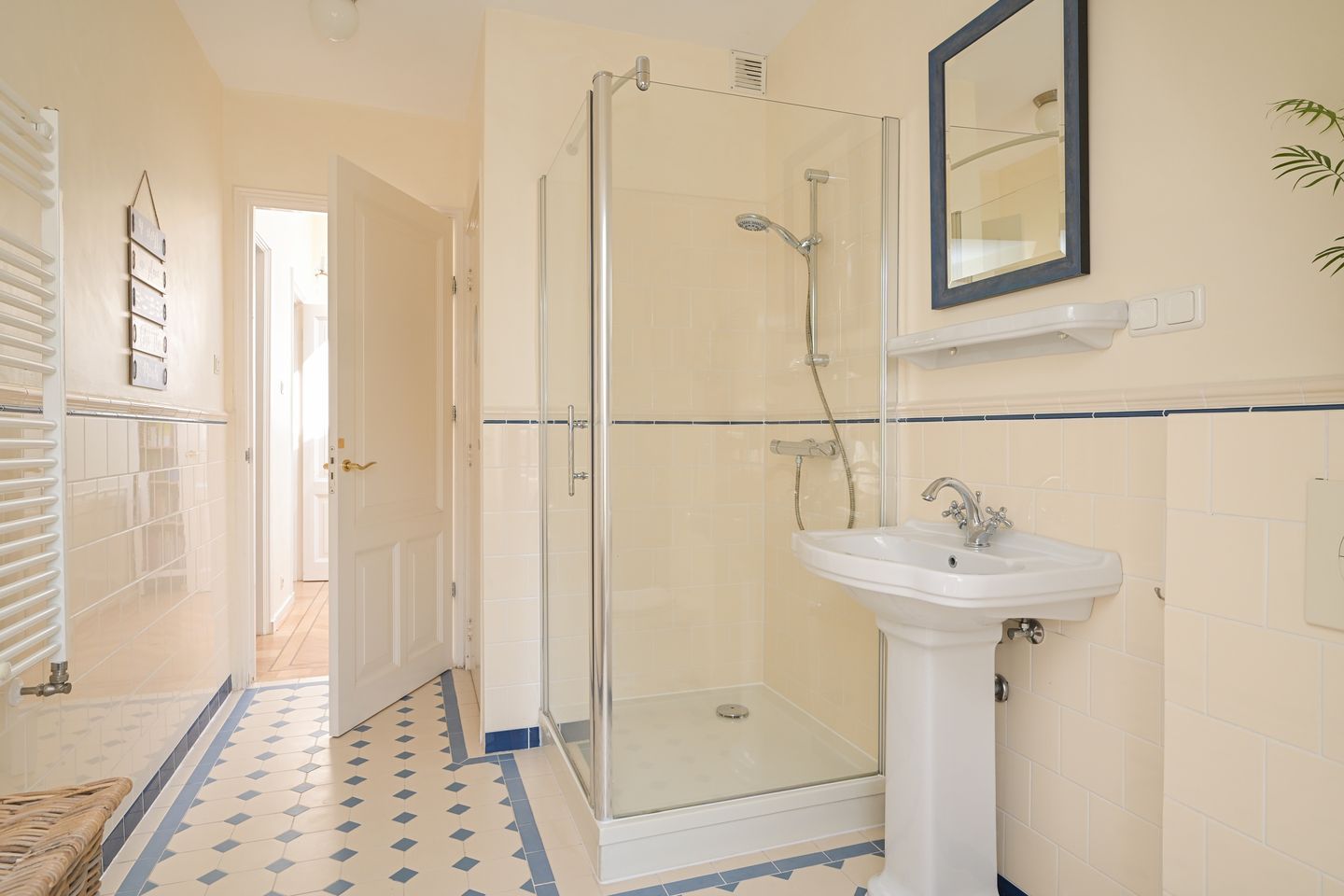 Foto 44 van Van Lennepweg 6