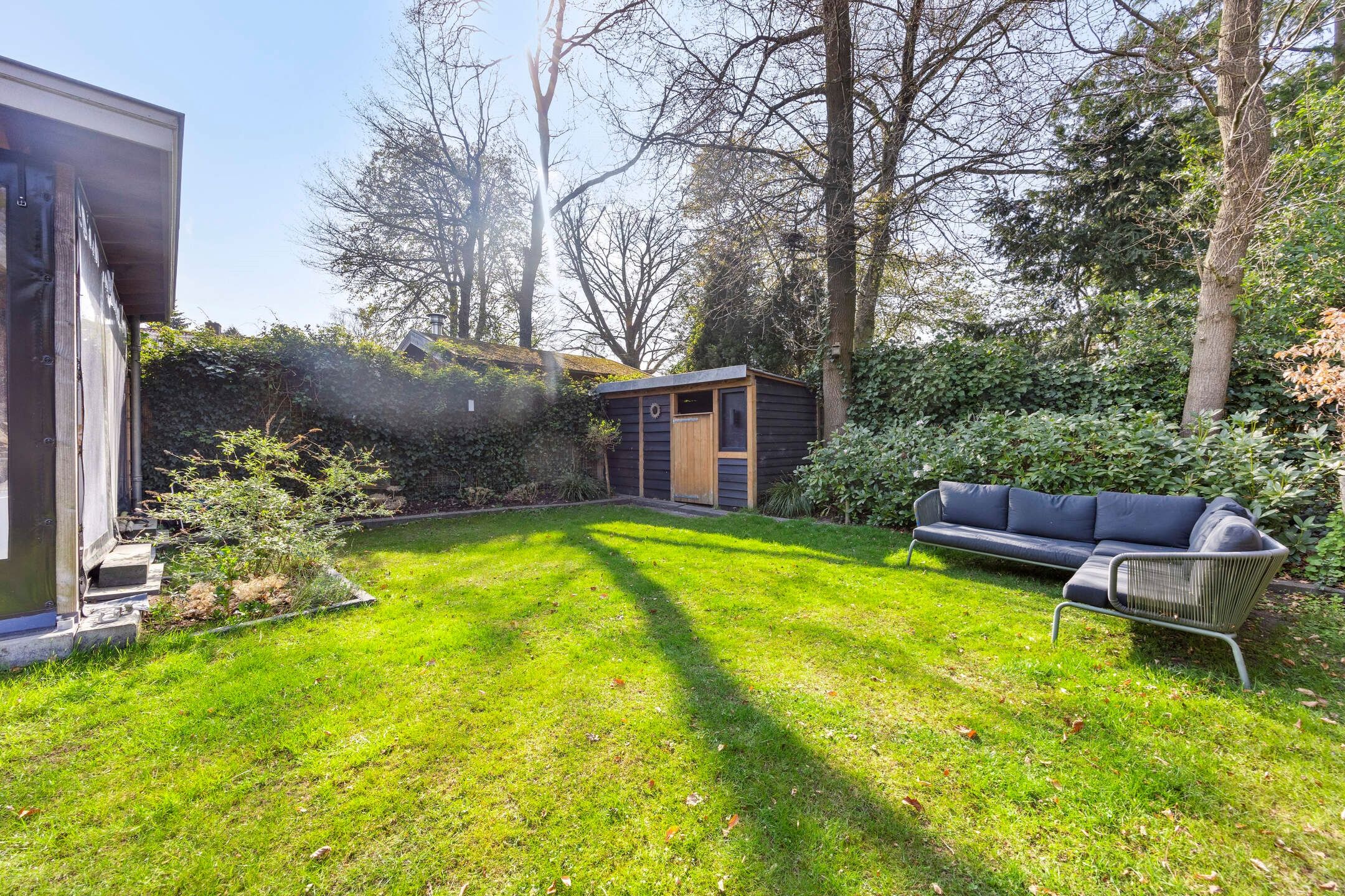 Foto 45 van Van Limburg Stirumstraat 18