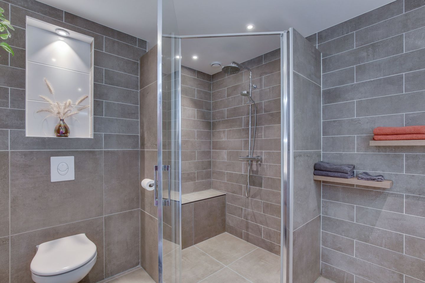 Photo 20 of Stickerstraat 7