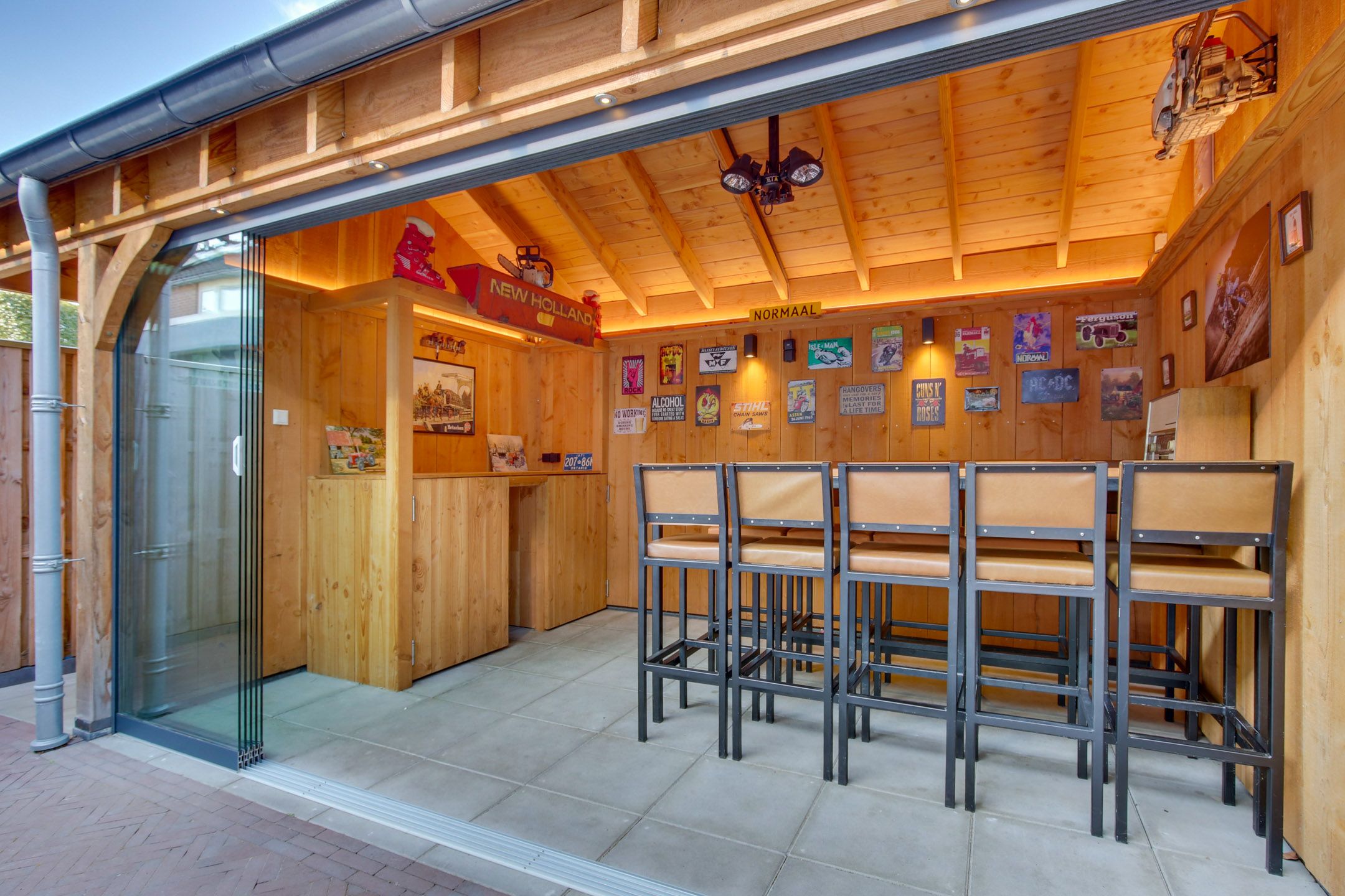 Photo 30 of Stickerstraat 7