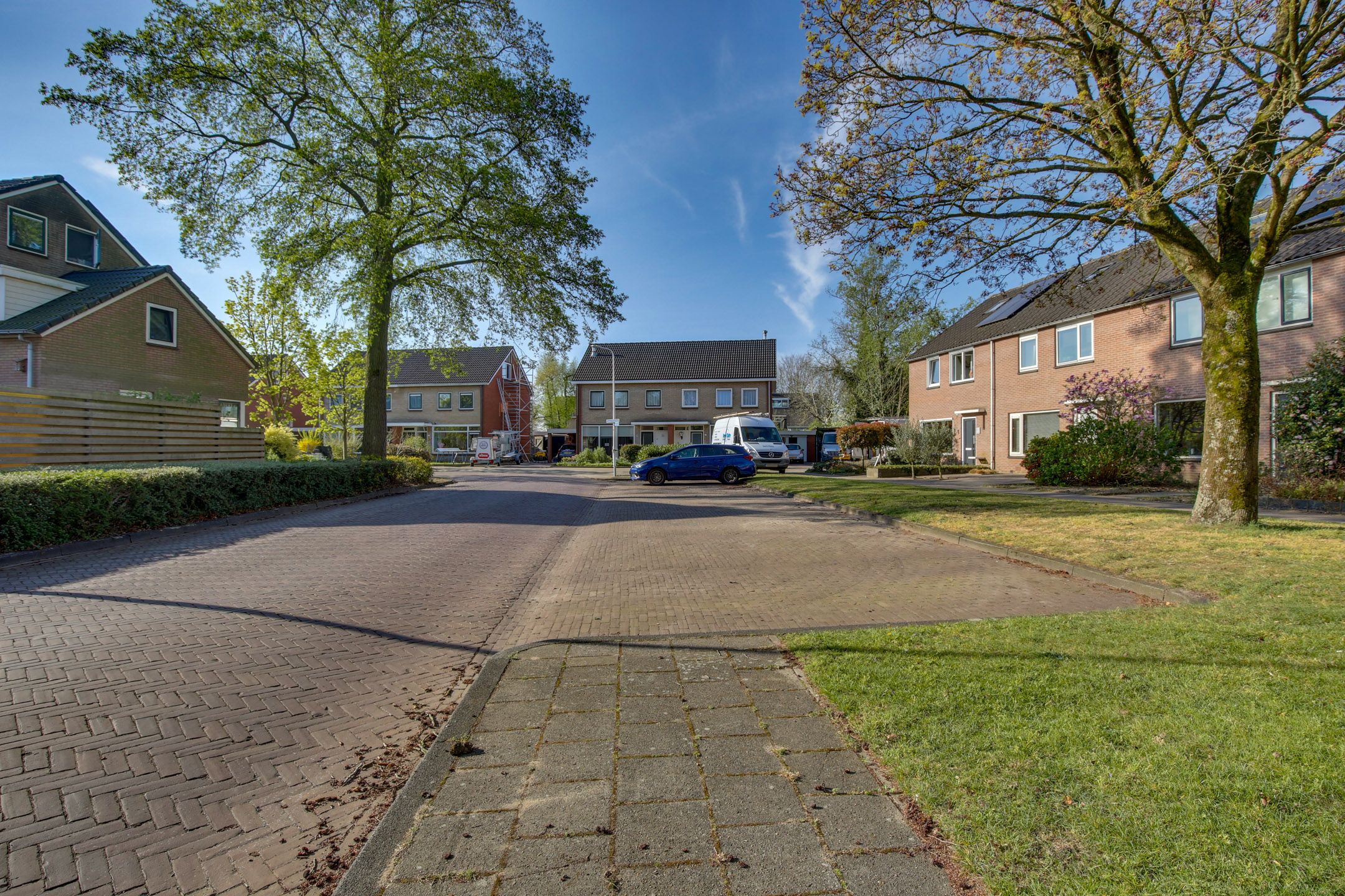 Photo 36 of Stickerstraat 7