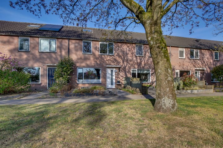 Foto 42 van Stickerstraat 7