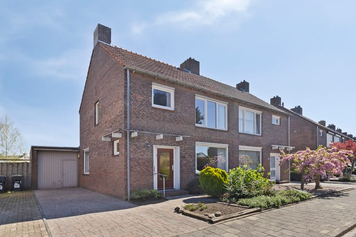 Foto 2 van Landweringstraat 46