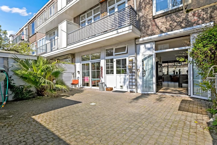 Foto 10 van Clematisstraat 4